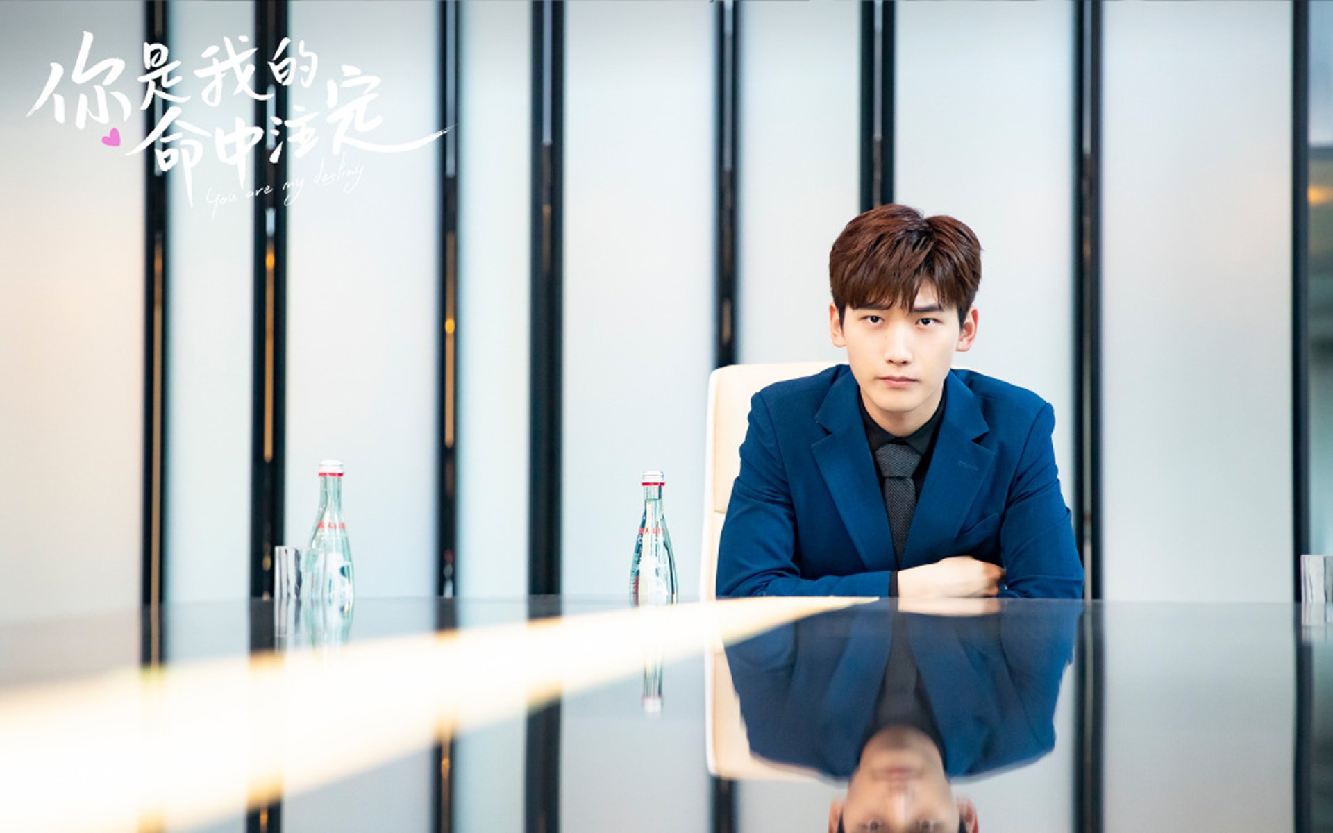 九游娱乐APP-_光影变换：在灯光秀中体验不同的比赛氛围_，光影秀表演